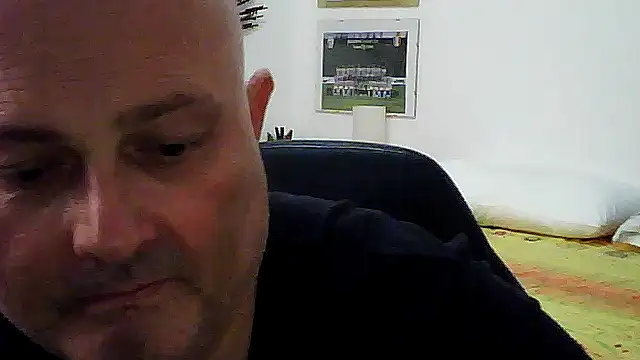 Alexis Bull online show from 25, 5, 2026