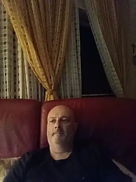 Alexis Bull online show from 14, 7, 2026