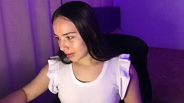 Snapshot of amelia_hall chatting on 14, 6, 2026 amelia hall online show from 14, 6, 2026
