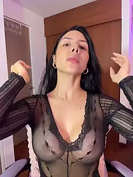 Snapshot of ArianaReynoldss chatting on 20, 5, 2026 ArianaReynoldss online show from 20, 5, 2026