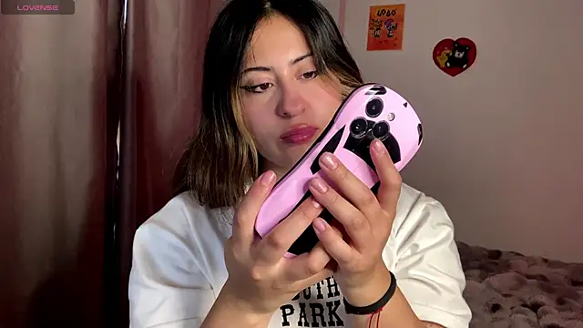 Snapshot of emma__bell_ chatting on 29, 9, 2025 emma bell online show from 29, 9, 2025