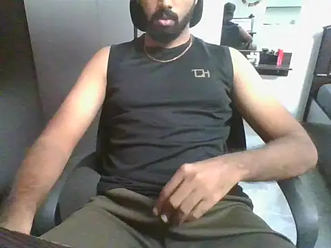 lovelyakash69 online show from 2, 6, 2026