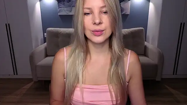 MelanieBennett online show from 12, 11, 2025