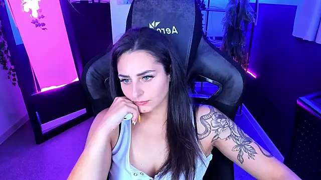 ValeriiMills online show from 22, 9, 2025