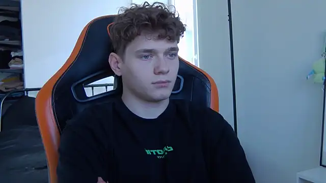 DanyDavis online show from 9, 10, 2025