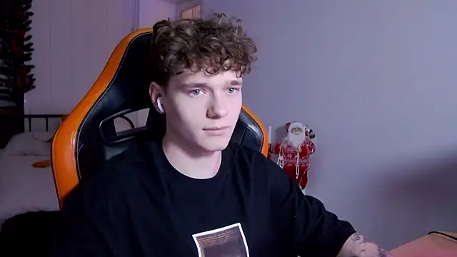 DanyDavis online show from 5, 12, 2025