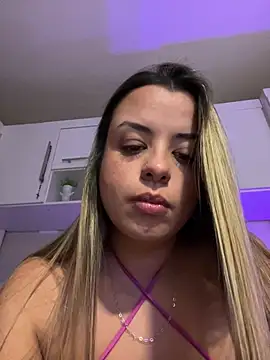 Snapshot of Patyyyy chatting on 2, 7, 2026 Patyyyy online show from 2, 7, 2026