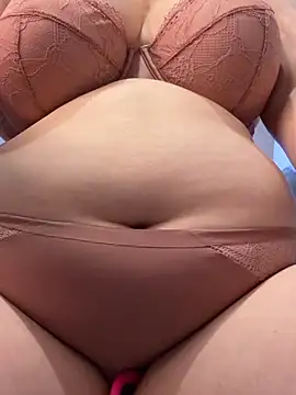 Raven Magical Milf online show from 2, 8, 2026