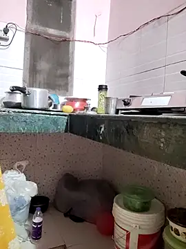 Desi Bhabi 01 online show from 5, 12, 2025