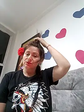 lunadicty online show from 16, 2, 2025