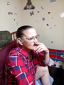 katrina perez online show from 5, 10, 2025