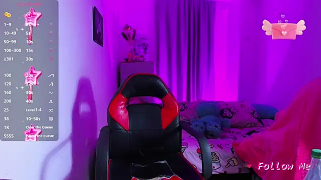 SkylerBennet online show from 17, 4, 2026