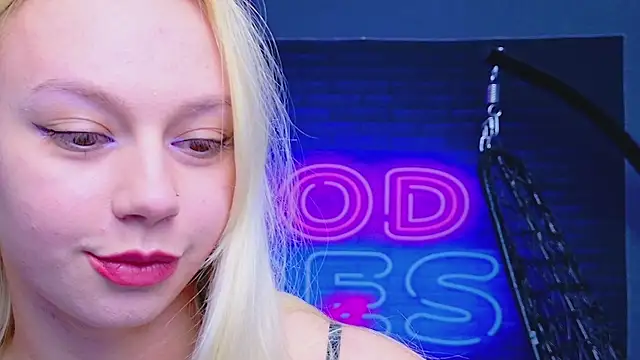 AlessiaCroft online show from 27, 4, 2026