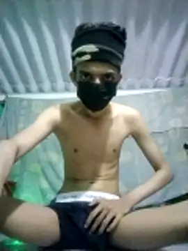 Snapshot of HannanKhan25 chatting on 4, 3, 2026 HannanKhan25 online show from 4, 3, 2026