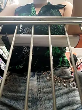 Snapshot of fuck_couple69 chatting on 19, 11, 2025 fuck couple69 online show from 19, 11, 2025