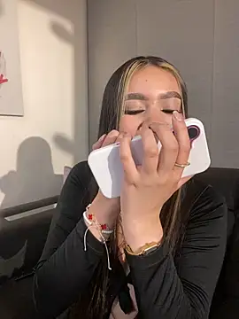 Cristina pinkk online show from 30, 9, 2025