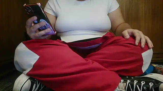 nicolebiancardi5 online show from 7, 3, 2026