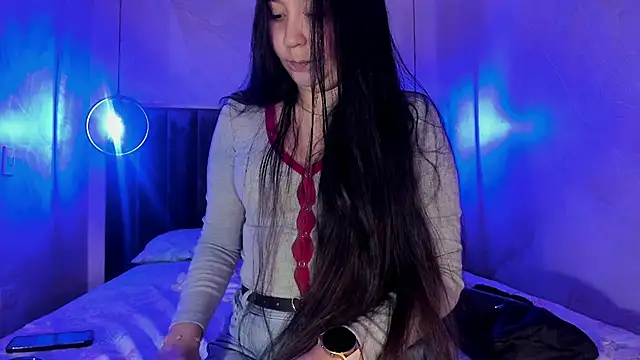 AlissaJoness online show from 13, 4, 2026