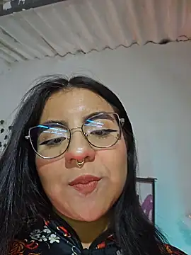 Maddy rosse12 online show from 17, 12, 2025