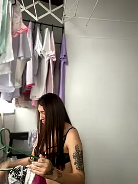 Mia  Gray online show from 11, 9, 2025