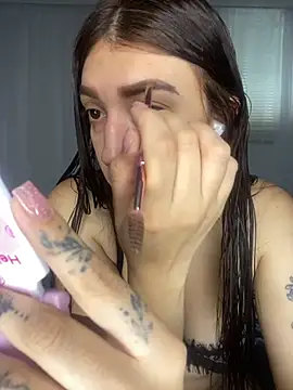 Mia  Gray online show from 26, 11, 2025