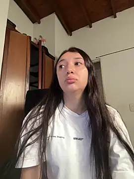 Mia  Gray online show from 5, 6, 2026