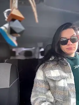 MeekyRich online show from 21, 4, 2026