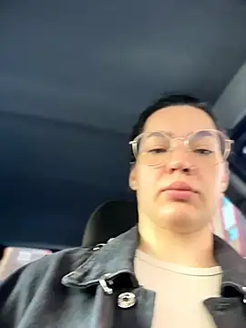 MeekyRich online show from 25, 6, 2026