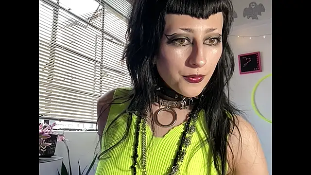 Snapshot of ELENA_UMBRA chatting on 9, 6, 2026 ELENA UMBRA online show from 9, 6, 2026