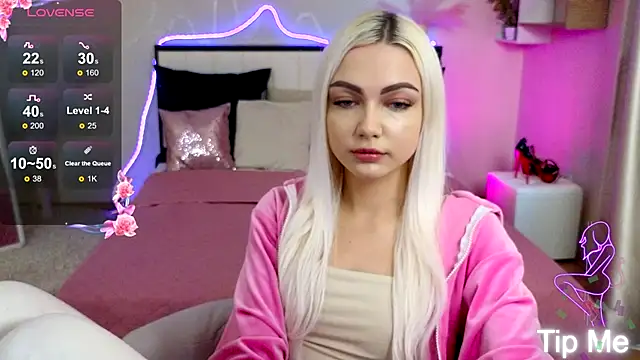 LinaLirian online show from 19, 10, 2025