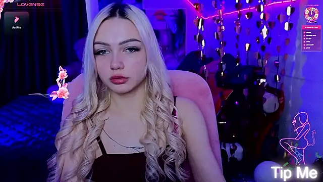 LinaLirian online show from 4, 3, 2026