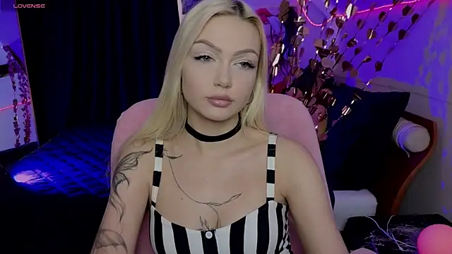 LinaLirian online show from 30, 6, 2026