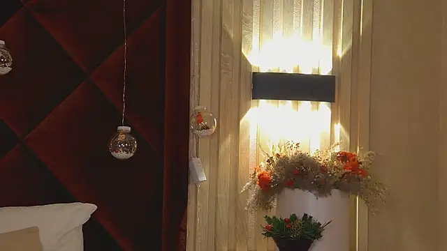 StacyHarland online show from 14, 12, 2025