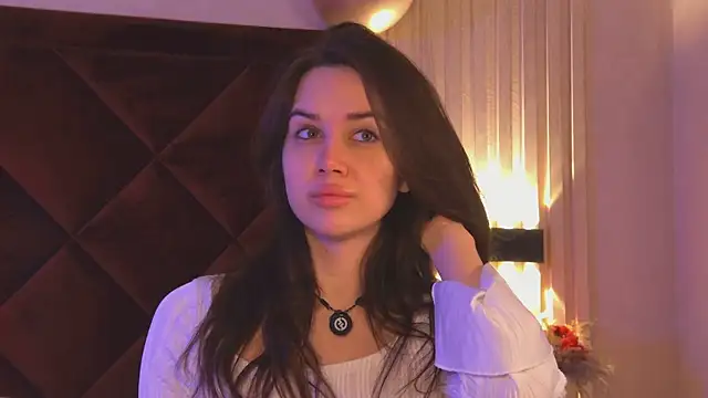 StacyHarland online show from 18, 4, 2026