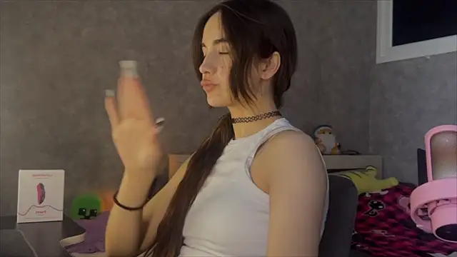 Snapshot of CupSizeGirl chatting on 20, 2, 2026 CupSizeGirl online show from 20, 2, 2026