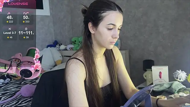 CupSizeGirl online show from 27, 4, 2026
