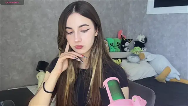 CupSizeGirl online show from 12, 5, 2026
