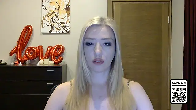 Wild Silk Desire online show from 5, 4, 2026