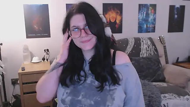 GothSuccubusBabe online show from 15, 11, 2025