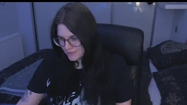 GothSuccubusBabe online show from 15, 2, 2026