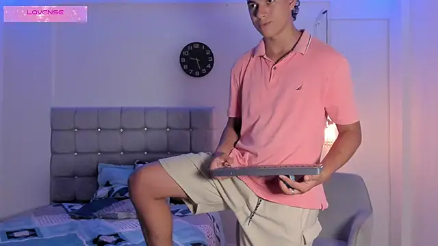 Santy Stump online show from 25, 9, 2025