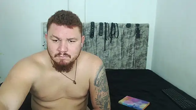 Snapshot of VelaAndEdwar chatting on 15, 11, 2025 VelaAndEdwar online show from 15, 11, 2025