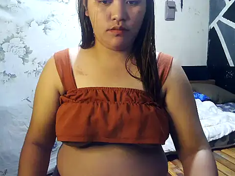 Snapshot of Pinaymiccah26 chatting on 14, 10, 2025 Pinaymiccah26 online show from 14, 10, 2025