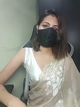 Isha Sax online show from 27, 10, 2025