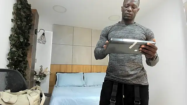 MarcusBlack  online show from 14, 1, 2026