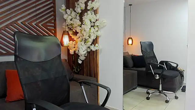 MarcusBlack  online show from 12, 2, 2026