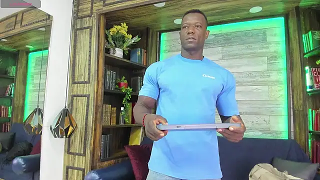 Snapshot of MarcusBlack_ chatting on 6, 7, 2026 MarcusBlack online show from 6, 7, 2026