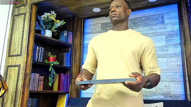 Snapshot of MarcusBlack_ chatting on 11, 7, 2026 MarcusBlack online show from 11, 7, 2026