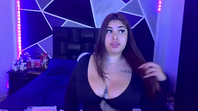 jazminslut online show from 24, 4, 2026