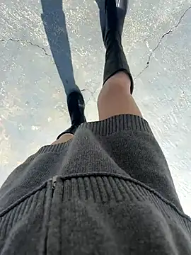 xiaoyuan01 online show from 23, 10, 2025